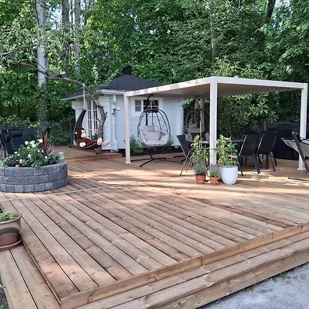 Apartament Ristimaeenkatu 13 *