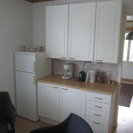 Ristimaeenkatu 13 萨翁林纳